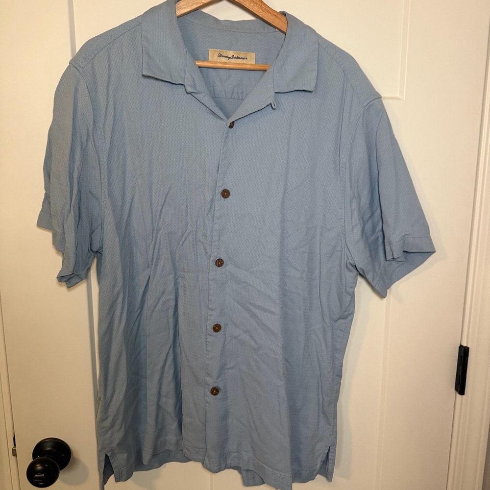 Tommy Bahama Light Blue Silk Casual Button-Down Shirt Mens L Beach Resort Top